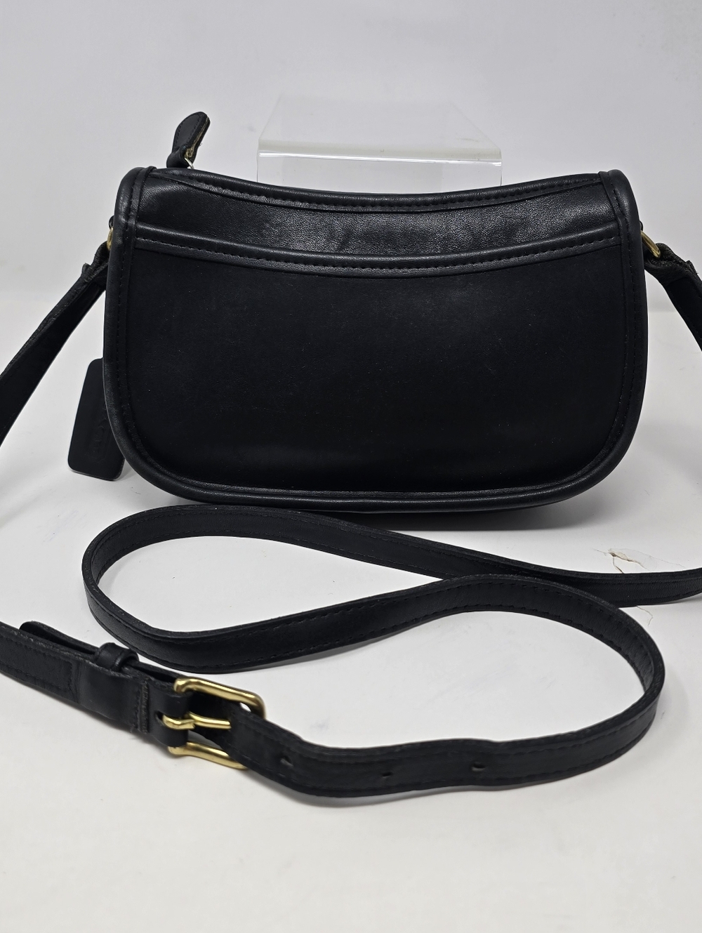 Vintage COACH L7D 9031 Black Leather Wendie Zip Crossbody Bag Made in US